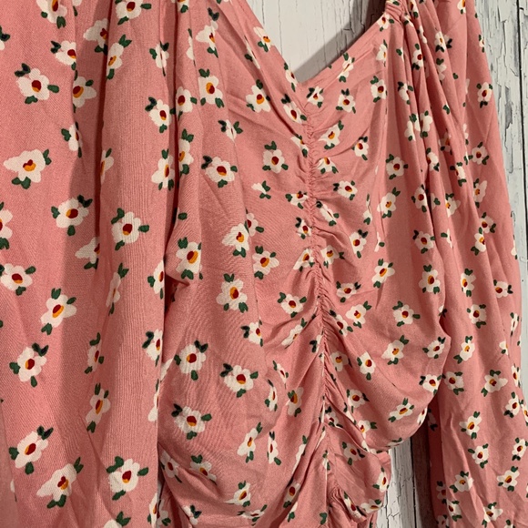 Charlotte Bridgeman Floral Pink Crop Top Sz L NWT - Picture 4 of 16